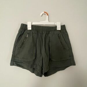 NWOT Aerie Cargo Shorts